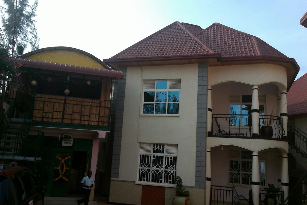 Radius Guest Flats Bed & Breakfast Kigali Room photo